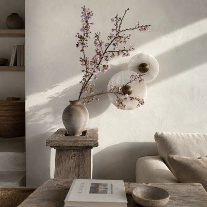 Alabaster Radiance Minimalist Elegance Wall Lamp