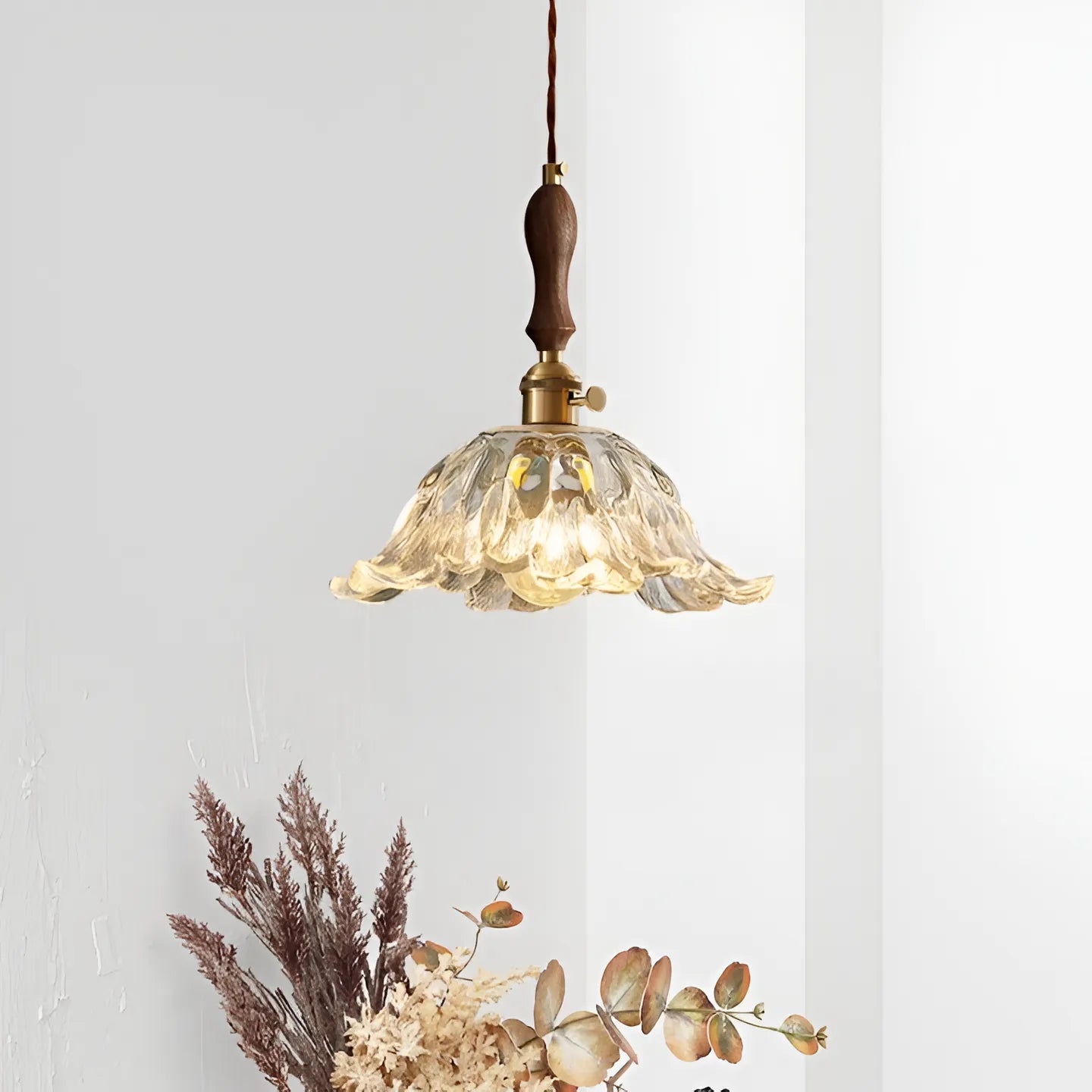Arilia French Vintage Flower Glass LED Pendant Light