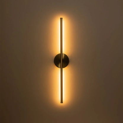Contemporary Linear LED Wall Light