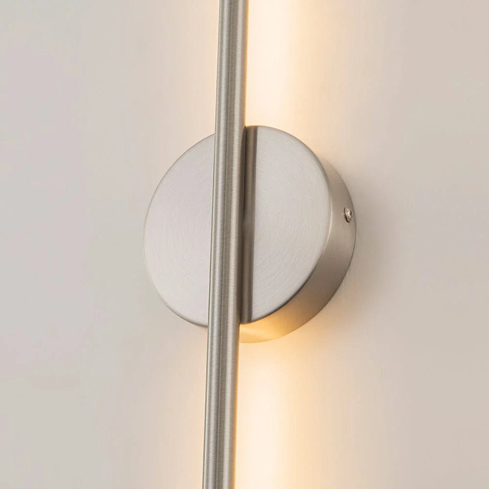 Contemporary Linear LED Wall Light