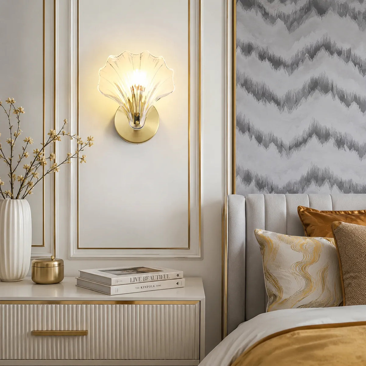 Romy Seashell Glass & Brass Wall Light