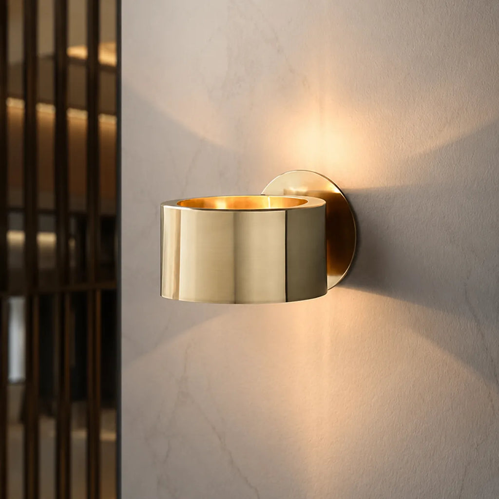 Felix Mid-Century Gold Ring Wall Light