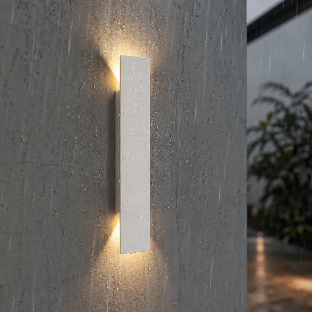 Linden Minimalist Aluminium IP65 LED Outdoor Wall Light