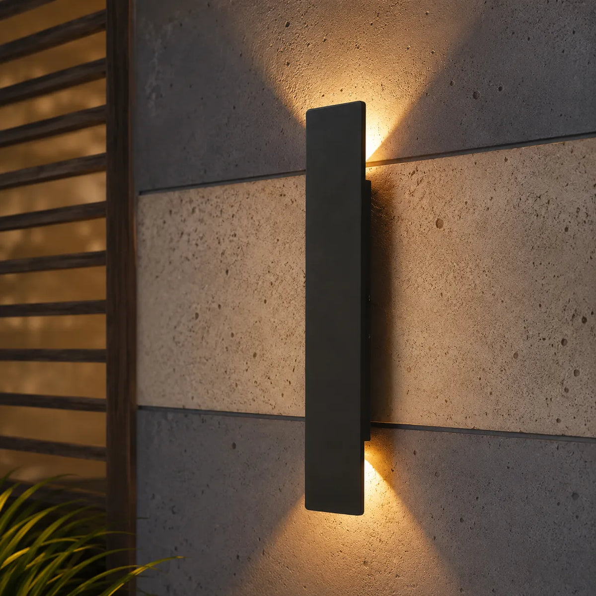 Linden Minimalist Aluminium IP65 LED Outdoor Wall Light