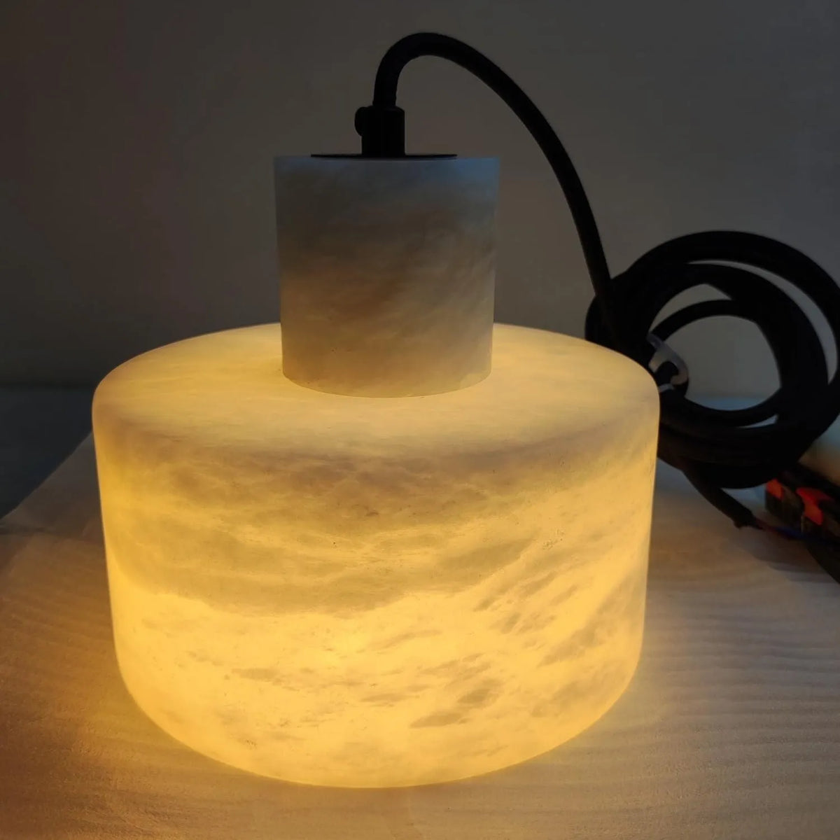 Ariine Nordic Alabaster & Copper Cylinder Pendant Light