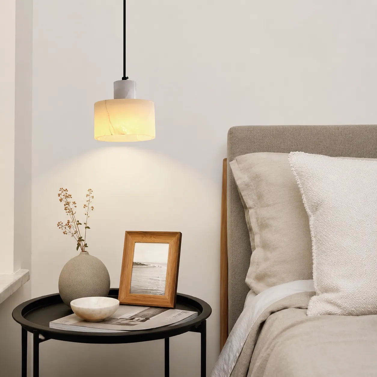 Ariine Nordic Cylindrical Alabaster Pendant Light