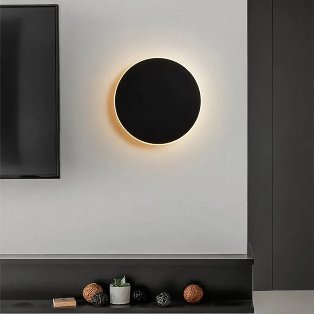Ines Minimalist Round Aluminium LED Wall Light