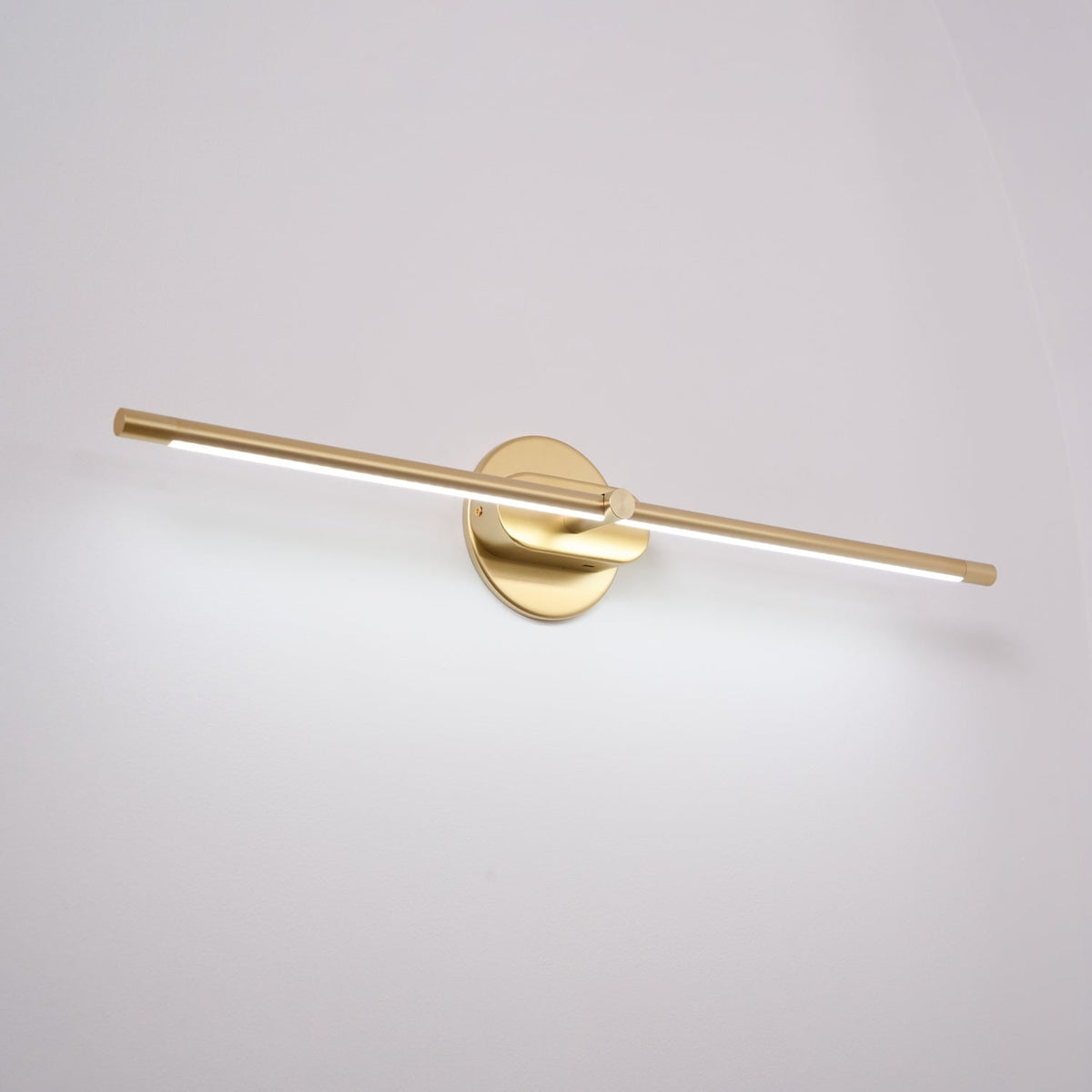 Bathroom Vanity Light Fixtures with LED Bar and Modern Minimalist Design - Image 9