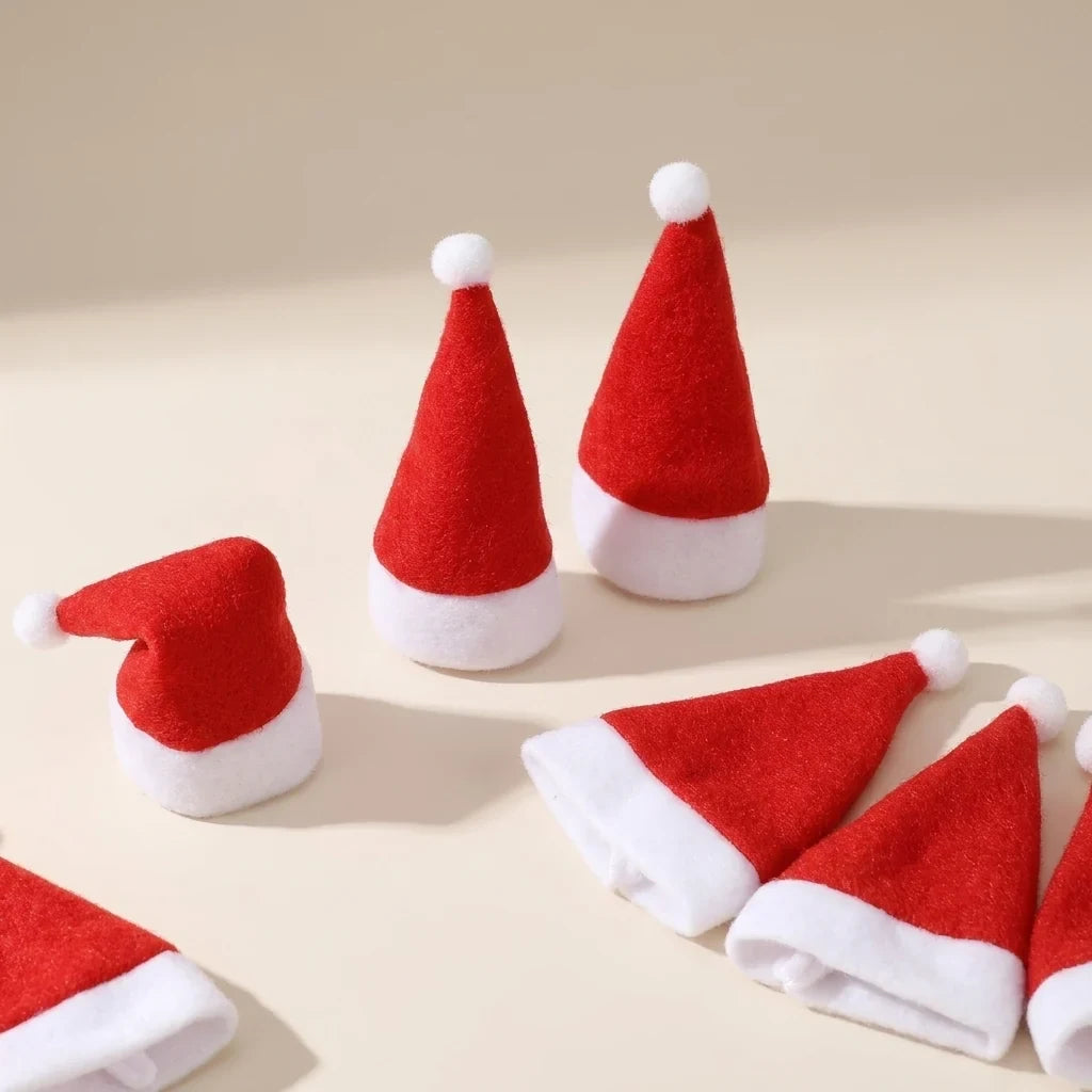 Christmas Table Place Settings Santa Hat Cutlery Holders with White Plush Trim Set of 6 cm - Image 1