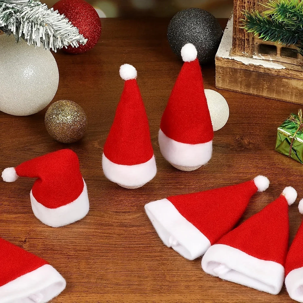 Christmas Table Place Settings Santa Hat Cutlery Holders with White Plush Trim Set of 6 cm - Image 3