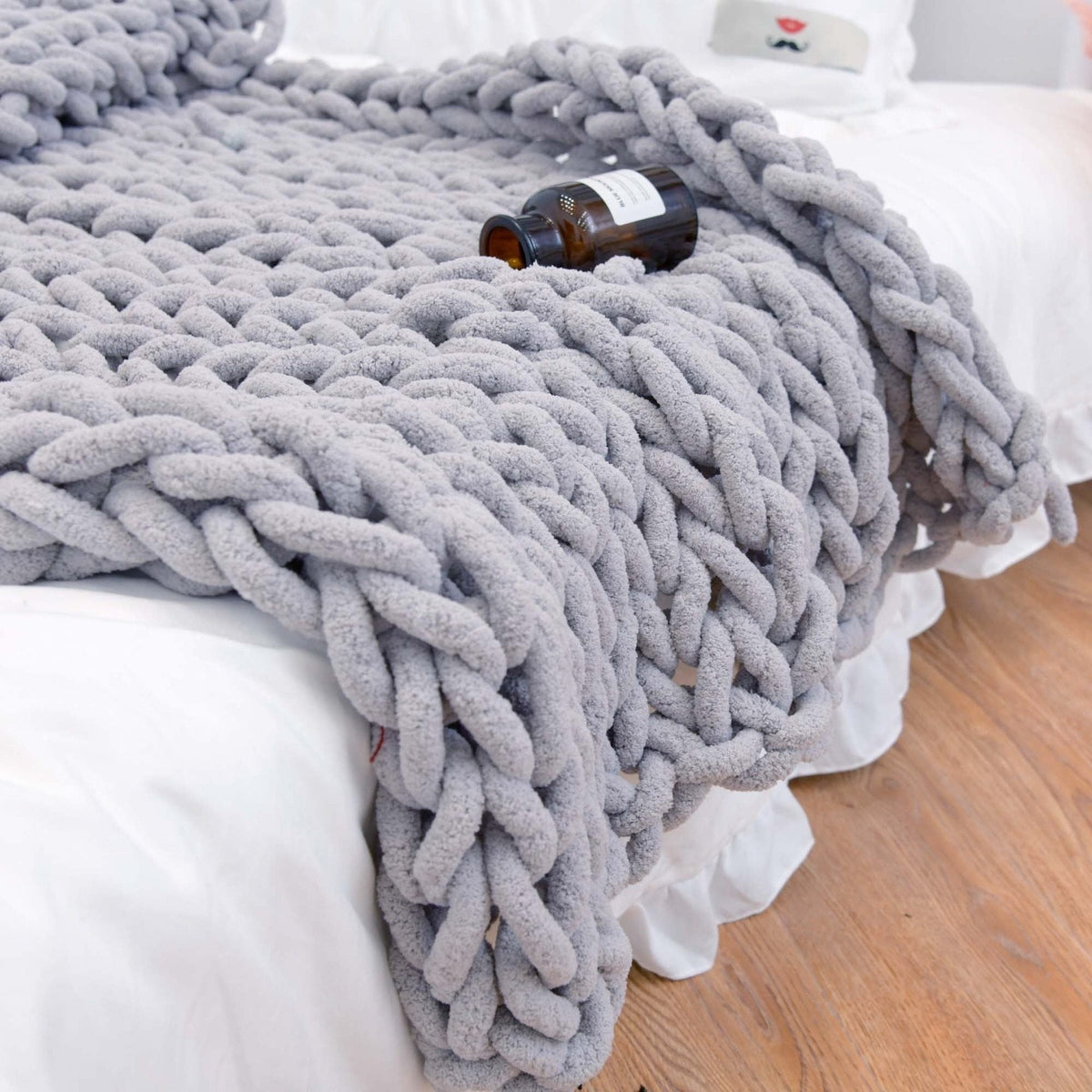 Chunky Knit Throw Blanket with Plush Chenille Weave and Oversized Loop Stitch - Image 9