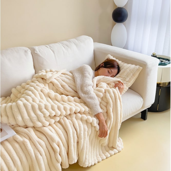 Faux Fur Throw Blanket with Plush Pile and Matching Pillowcase Set - Image 16