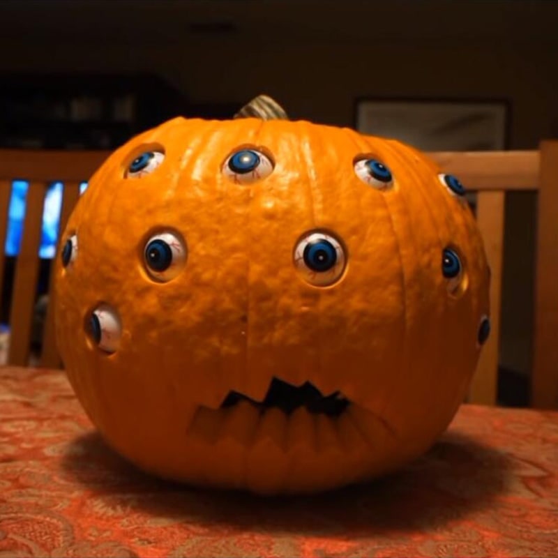 Halloween Pumpkin Decorations with Moving Electronic Eyes and Animatronic Prop Design - Image 15