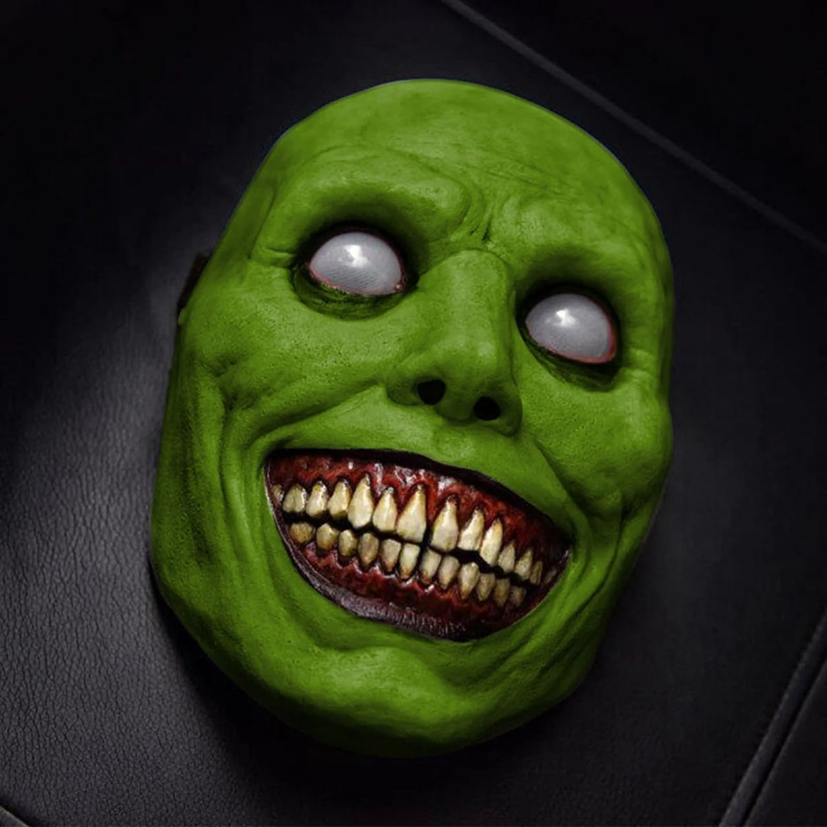 Halloween Scary Mask with Sharp Teeth and Wrinkled Skin for Creepy Clown and Demon Costume Party - Image 5