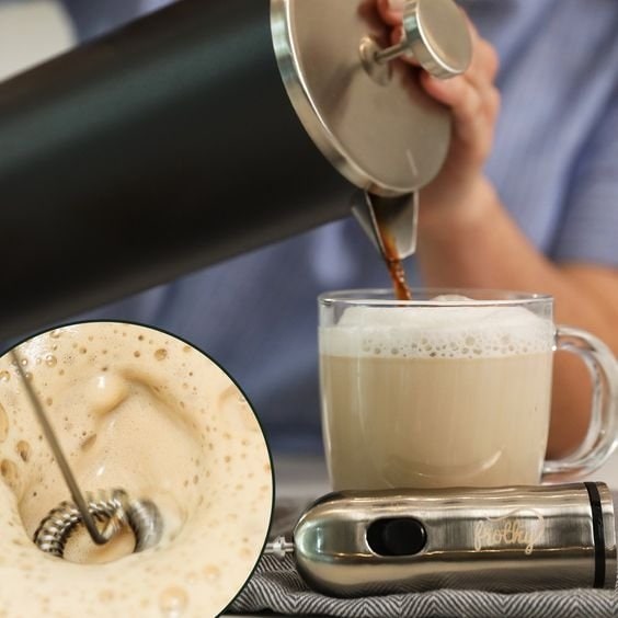 Handheld Electric Milk Frother with Stainless Steel Body and Cordless Portable Design - Image 2