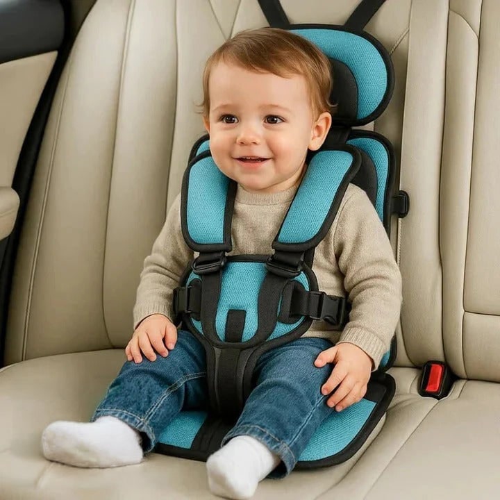 Lightweight Travel Car Seat with Five-Point Harness and Padded Cushioning - Image 10