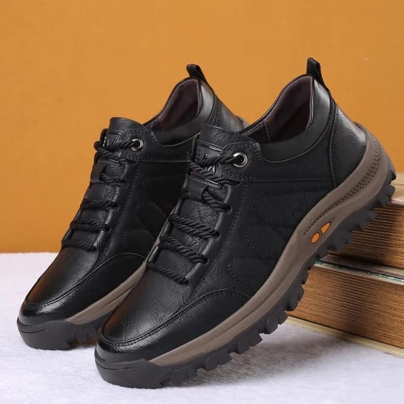 Men's Walking Shoes with Leather Upper Lugged Sole and Padded Ankle Collar - Image 3
