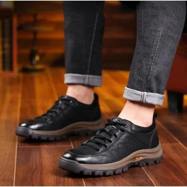 Men's Walking Shoes with Leather Upper Lugged Sole and Padded Ankle Collar - Image 9