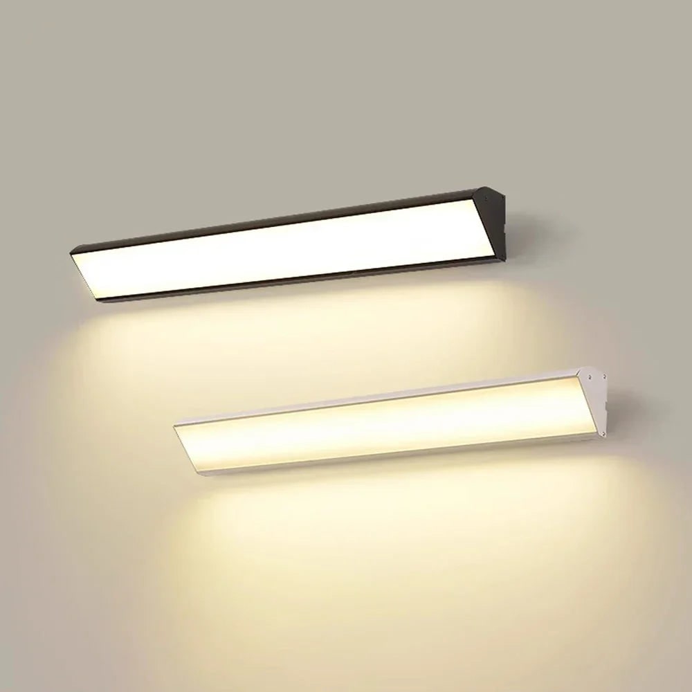 Outdoor Wall Light with Modern Linear LED Sconce Design and Weather-Resistant Construction - Image 5