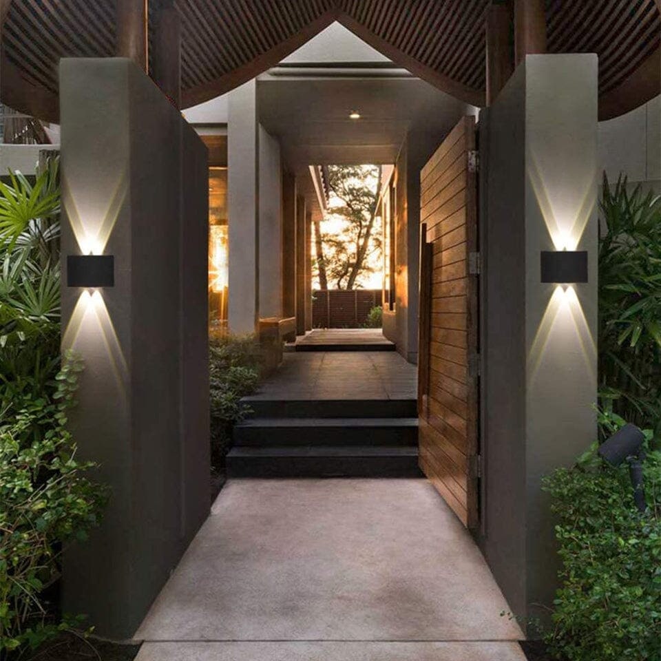 Outdoor Wall Sconce LED Waterproof Slim Modern Up and Down Lighting - Image 3