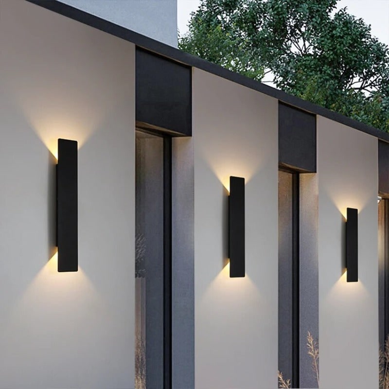 Outdoor Wall Sconce LED with Modern Linear Design and Weatherproof Construction - Image 4