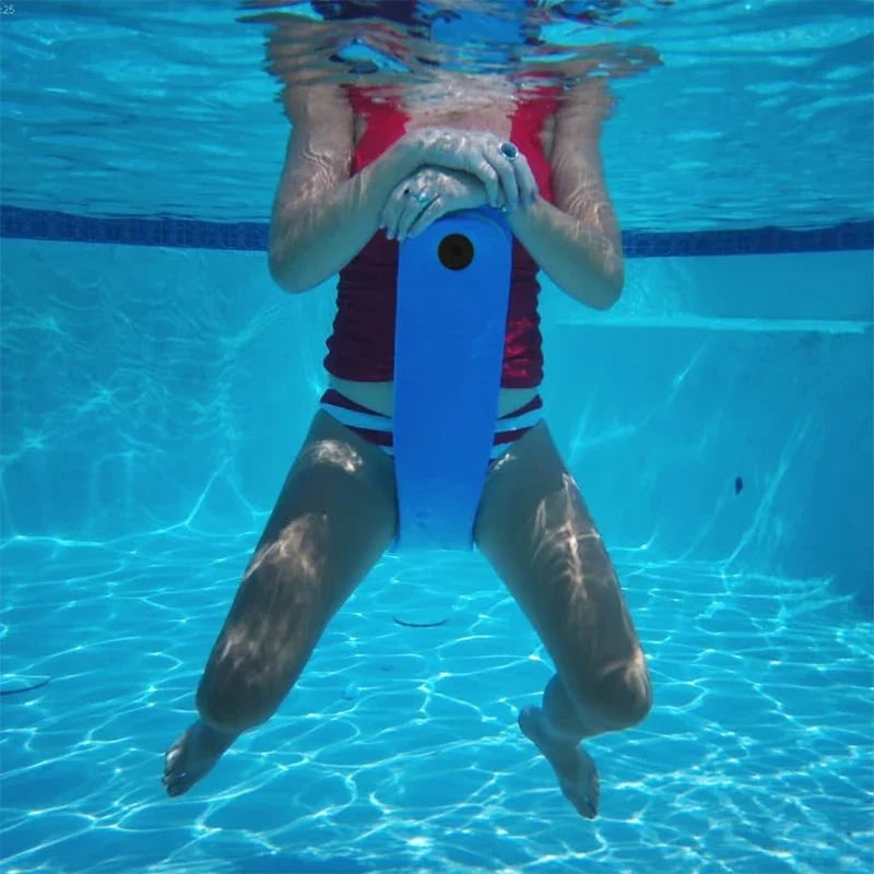 Pool Float Saddle with Adjustable Hinge and Flexible Foam Construction - Image 3