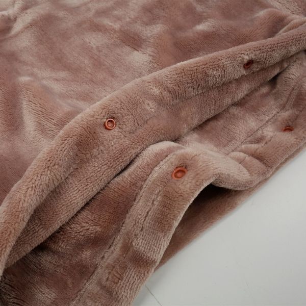 USB Heated Blanket Throw with Portable Fleece Fabric and Energy Efficient Design - Image 6