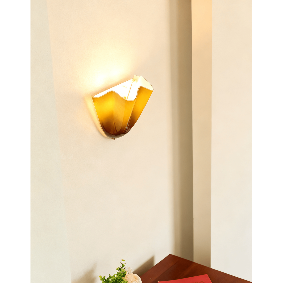 Wall Sconce Lighting with Wavy Glass Shade and Brass Finial for Hallway Bedroom - Image 41