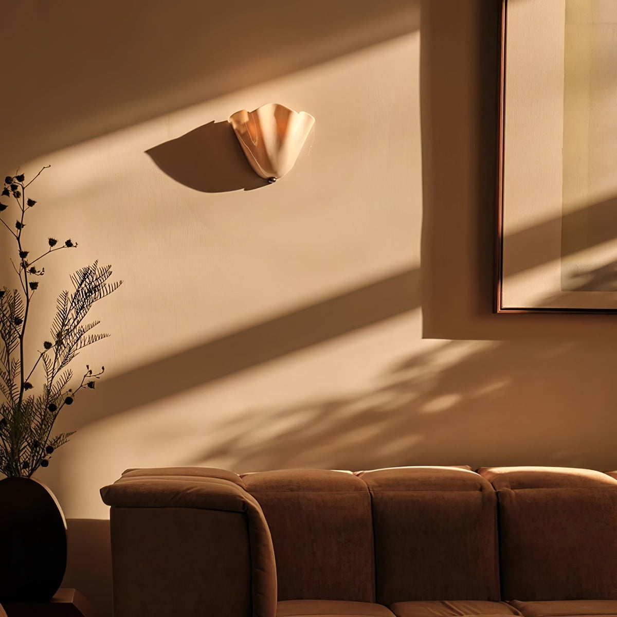 Wall Sconce Lighting with Wavy Glass Shade and Brass Finial for Hallway Bedroom - Image 7