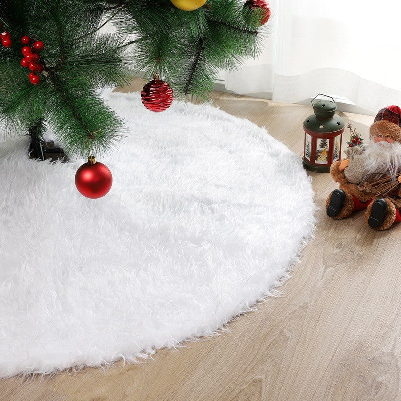 White Faux Fur Christmas Tree Skirt with Plush Texture for Holiday Décor - Image 3